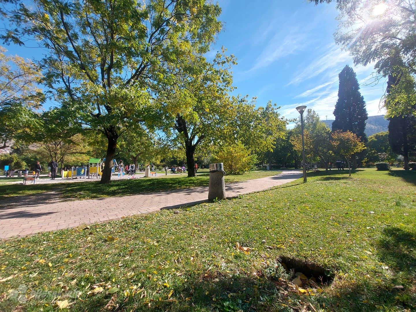 Mostarski park Zrinjevac krije prolaz u podzemni svijet?