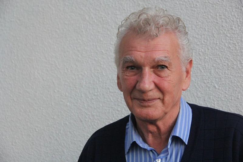 Enes Kišević za Bljesak.info: Smjenjuju se epohe, ali poezija nema svoje zamjene, ni rok trajanja