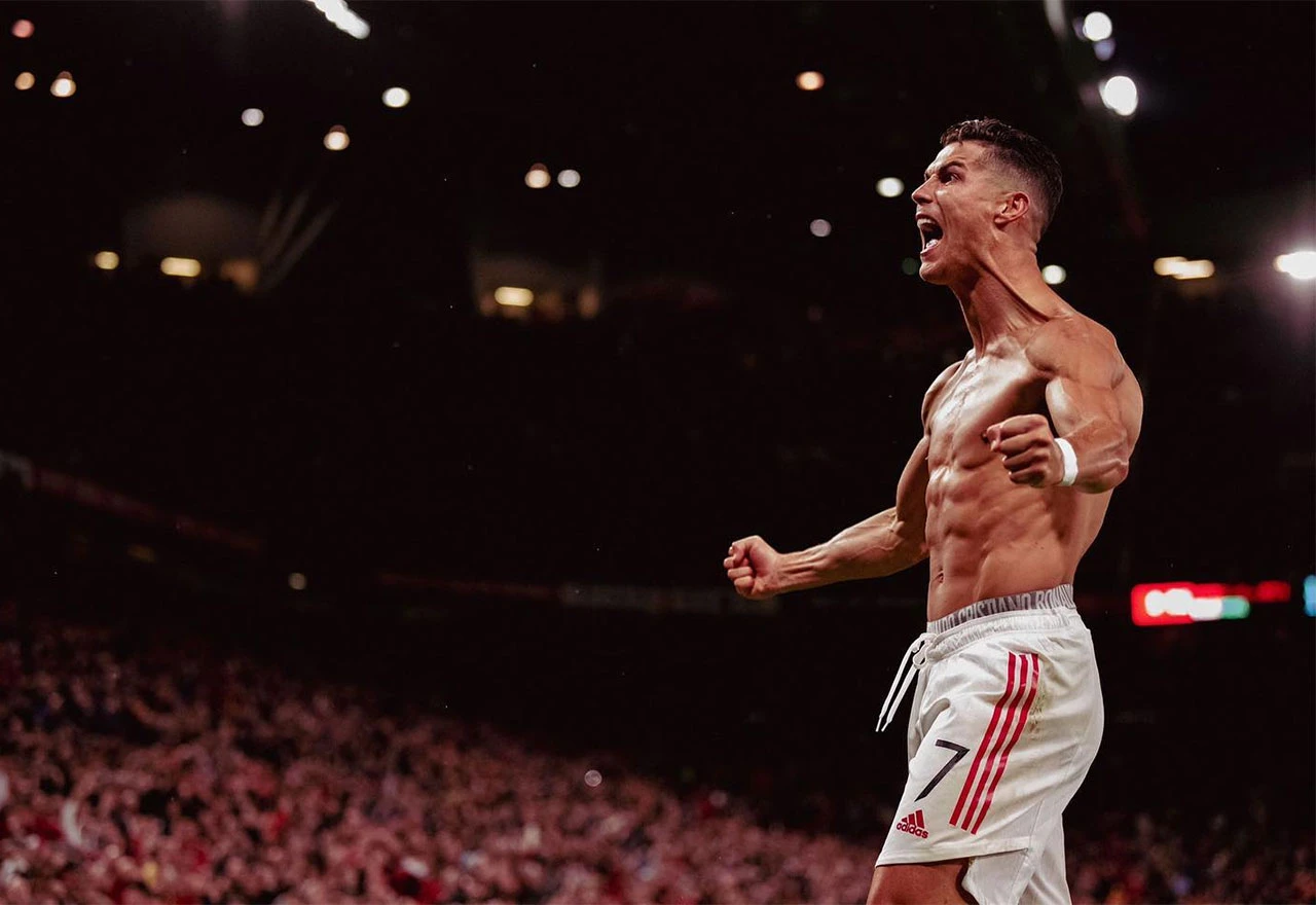 Ronaldo prestigao Casillasa