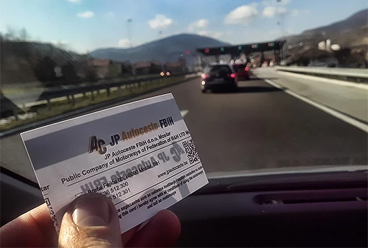 Milijunski iznosi prikupljeni od cestarina stoje neiskorišteni