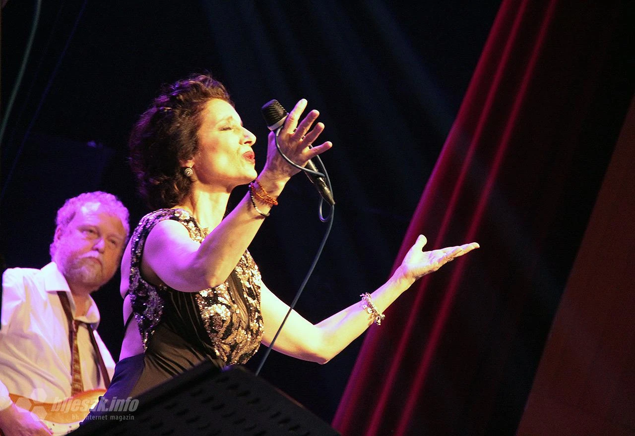 Nezapamćena potražnja za ulaznicama za koncert Doris Dragović u Herceg Etno selu
