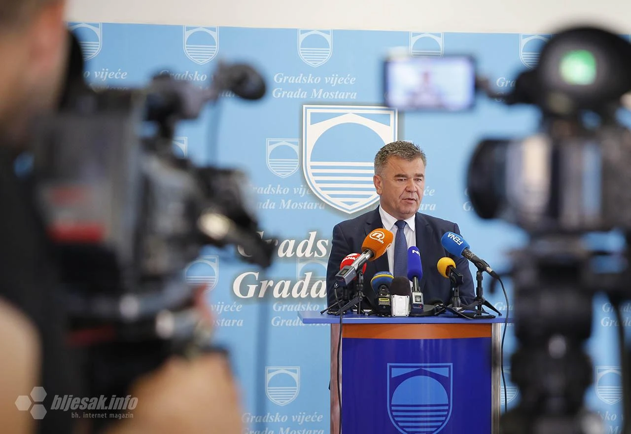 Čestitka Gradskog vijeća Veležu i Lani: Vaš uspijeh svima nam je vodilja za rad