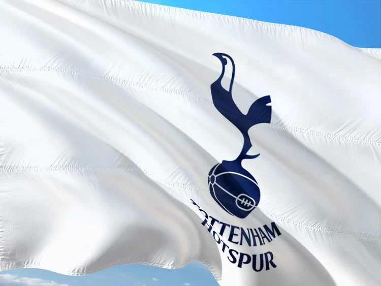 Tottenham ostao u igri za Europu