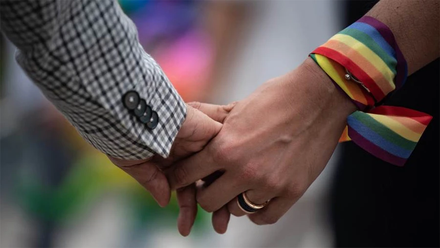 Njemački svećenici vjenčavaju ''sve koji se vole'', homo, hetero, sve