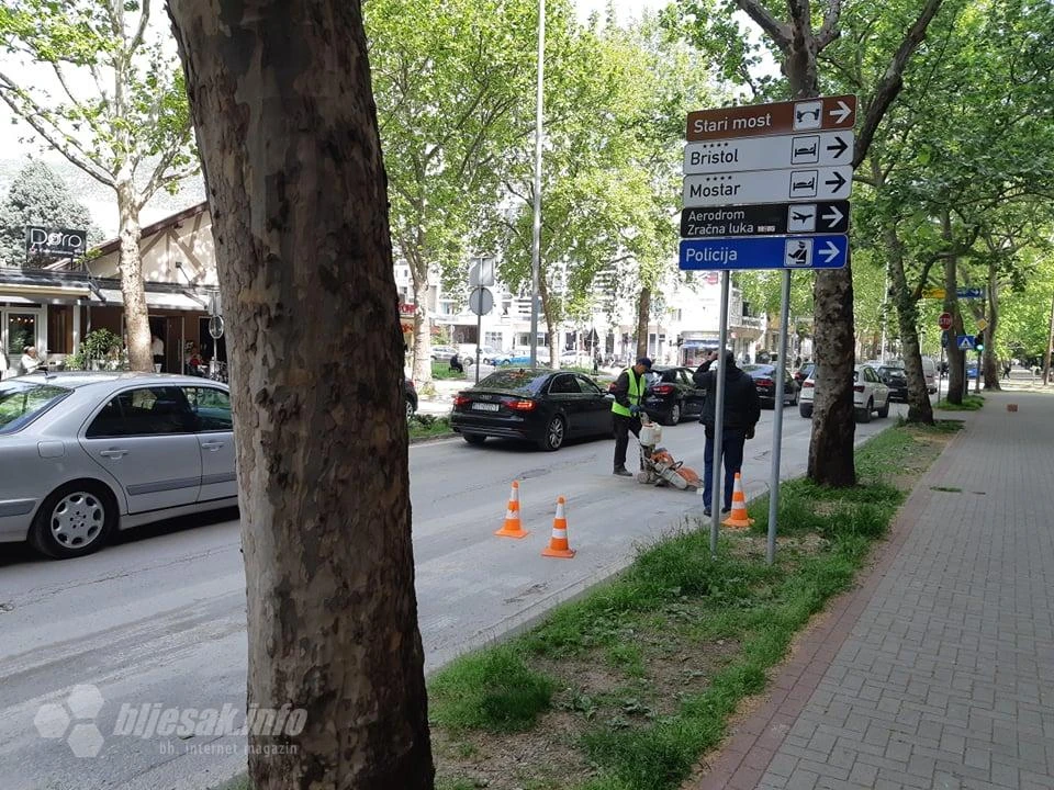 Popravljaju se rupe na Aveniji