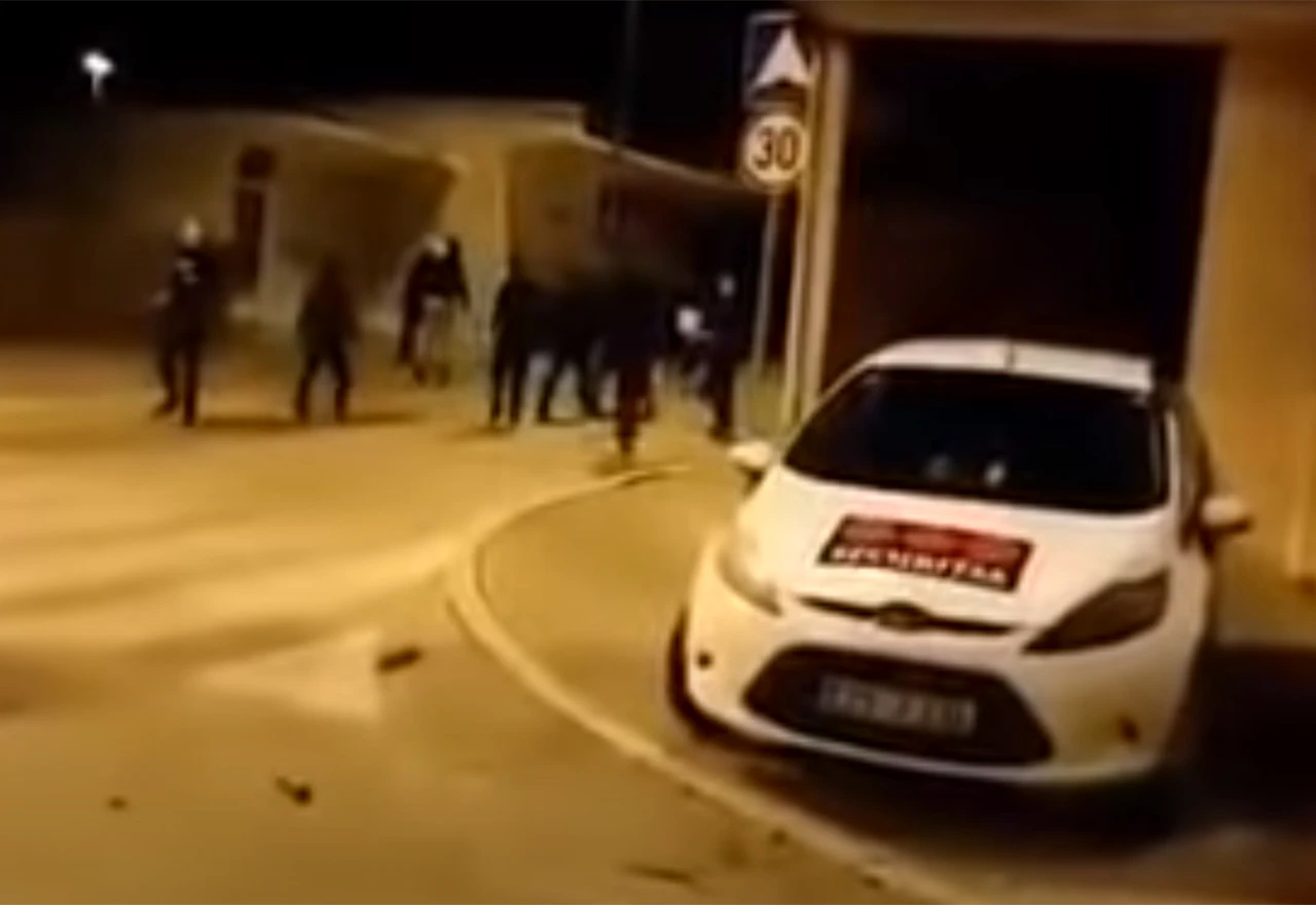 MUP HNŽ: Uhićeno 10 osoba, u neredima teško ozlijeđena jedna osoba