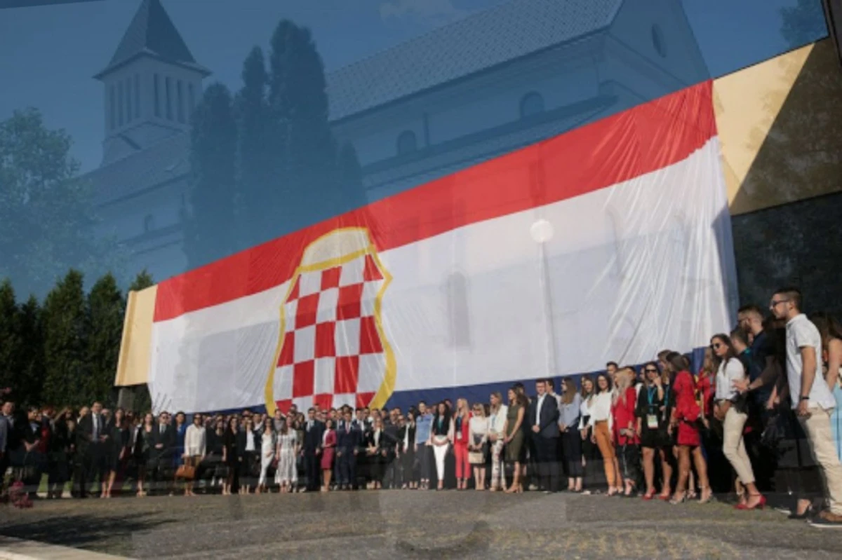 Mladež HDZ BiH: Hrvatski jezik je ustavna kategorija