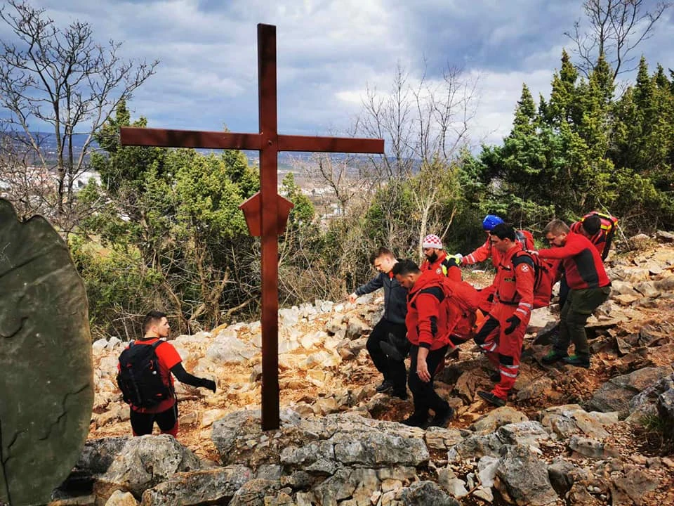 Spašen hodočasnik na brdu Križevac kod Međugorja