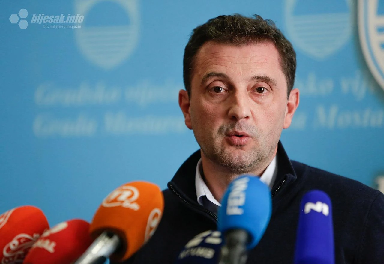 Kordić o direktorima: Samo struka