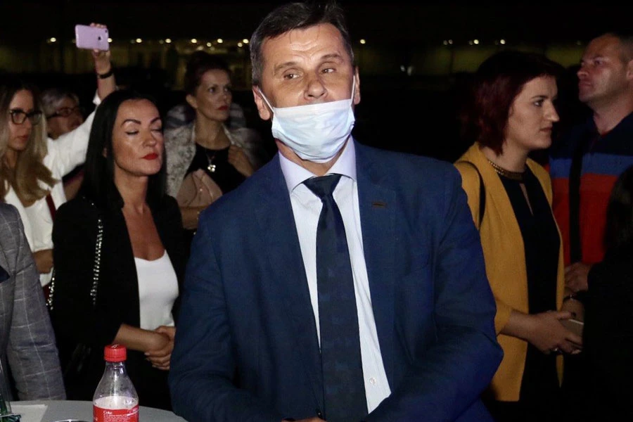 Fadil Novalić poručio što treba učiti mlade