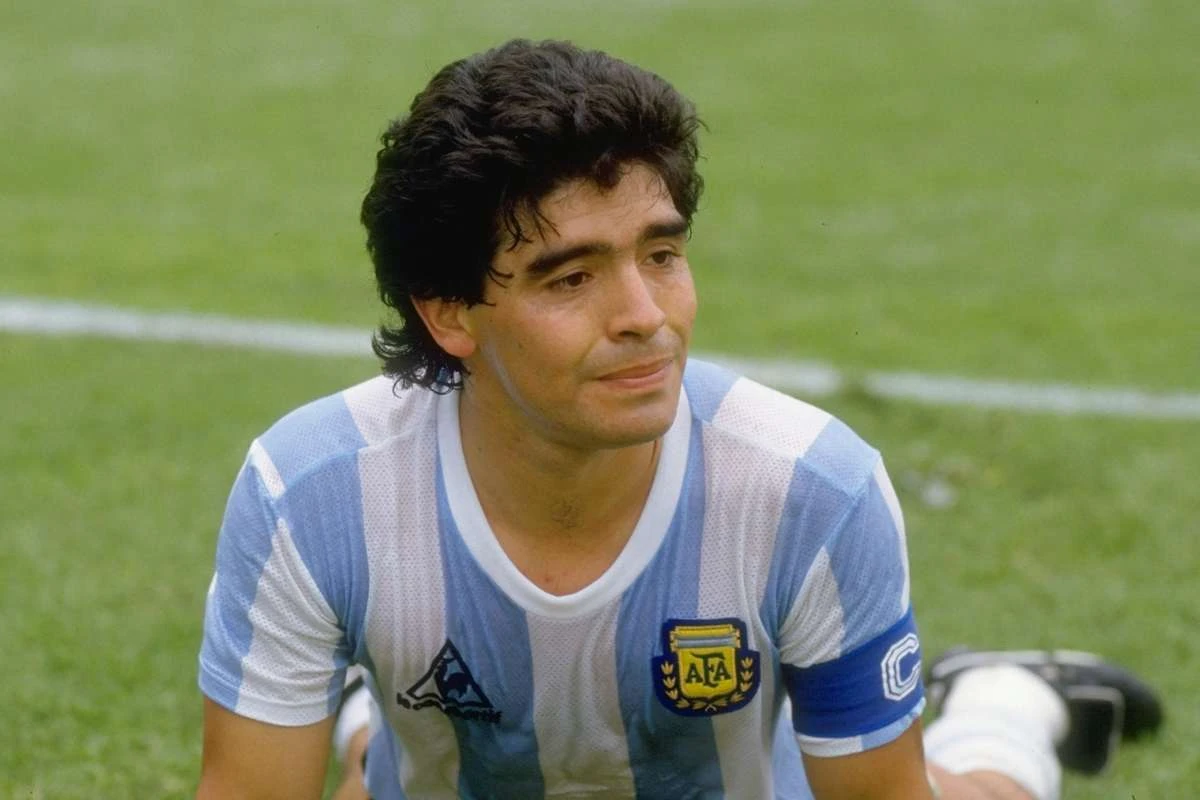 Maradonu će ekshumirati, balzamirati i izložiti u javnosti?