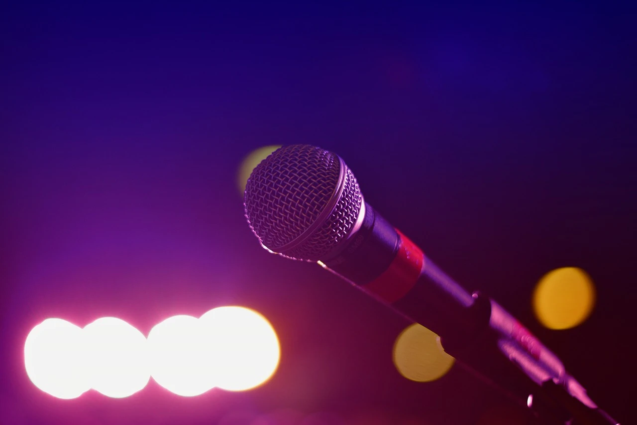 Korona utišala karaoke
