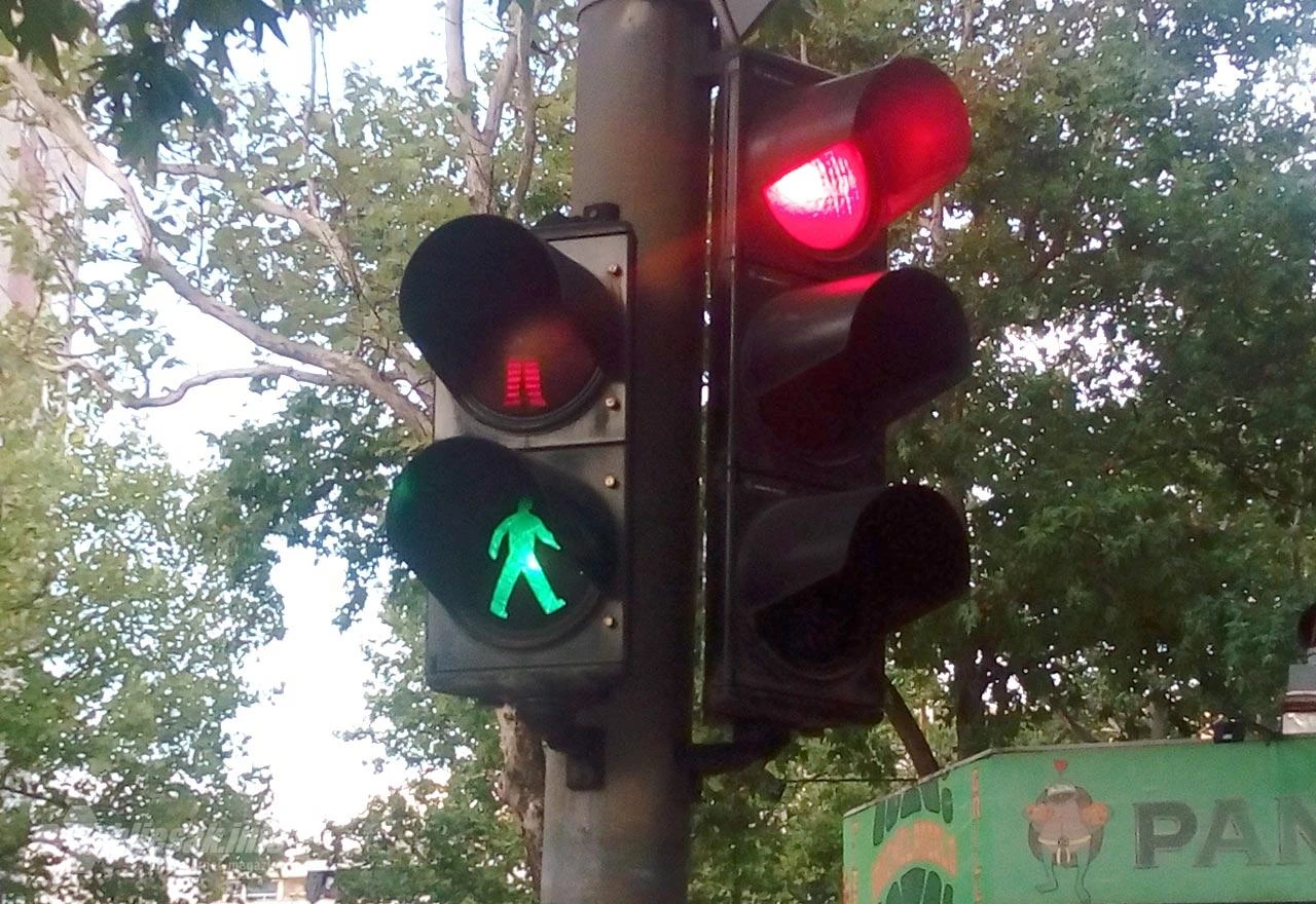 Dvostruko lice mostarskog semafora