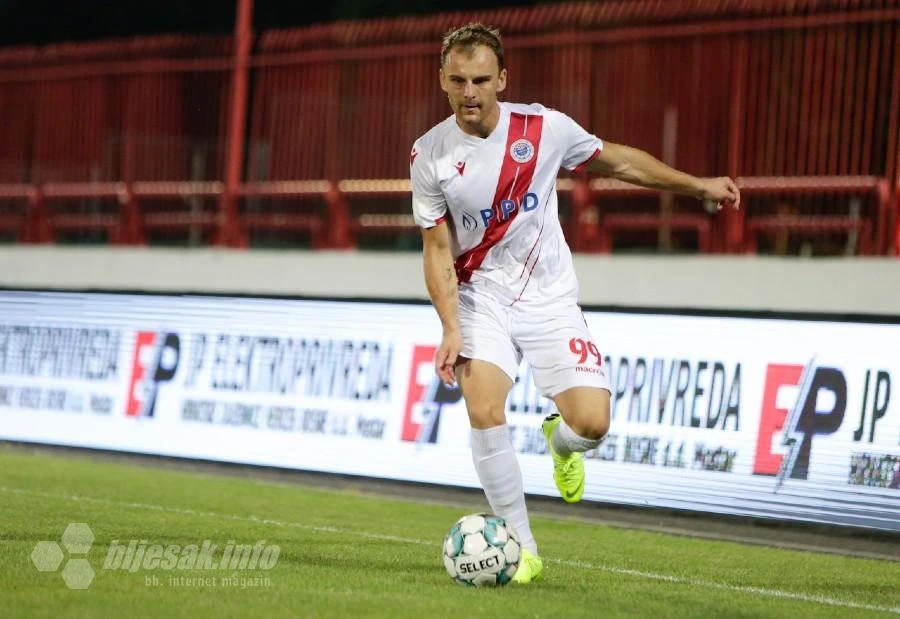 Ozlijedio se Nemanja Bilbija, Trebotić u debiju igrao 90 minuta