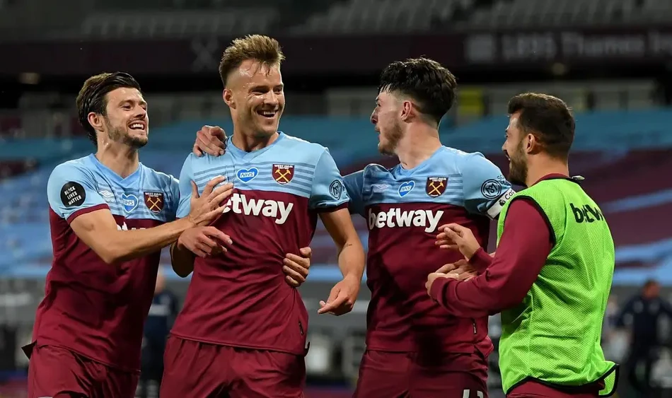 Presudio Jarmolenko: West Ham šokirao Chelsea u samoj završnici