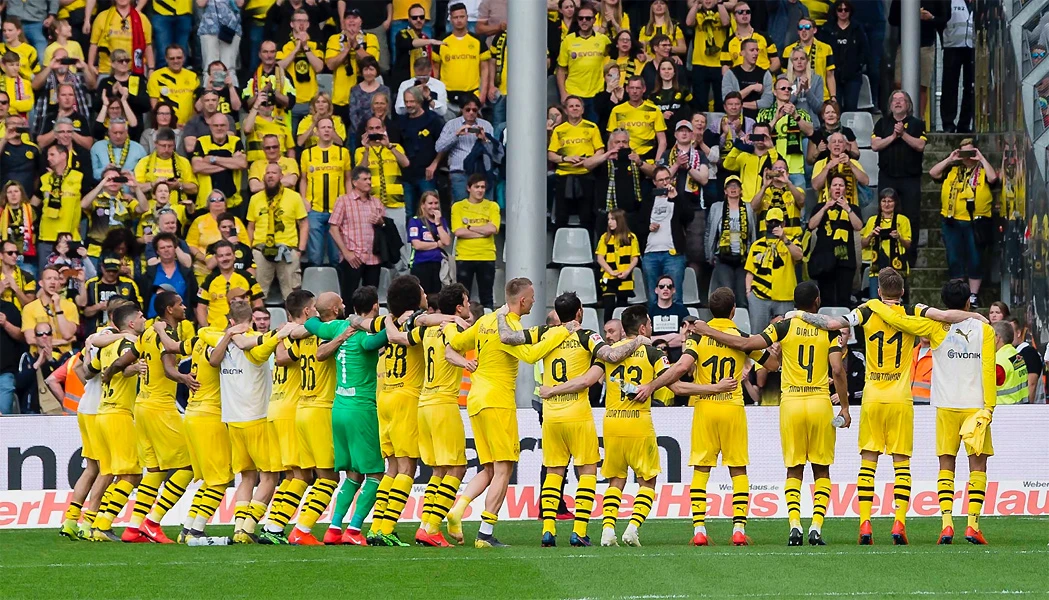 Borussia otpustila 11 igrača