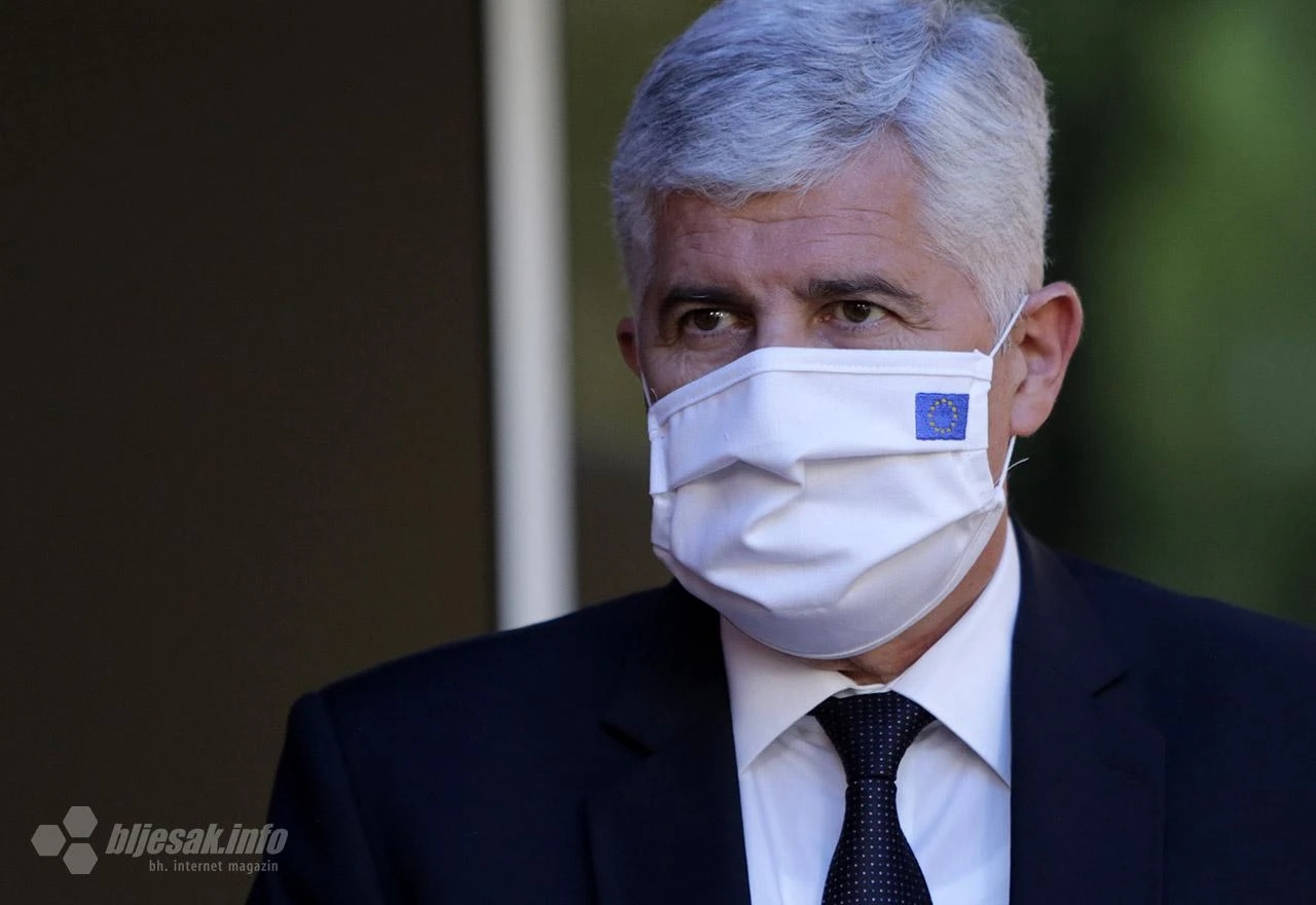 Čović: Zamolit ću status