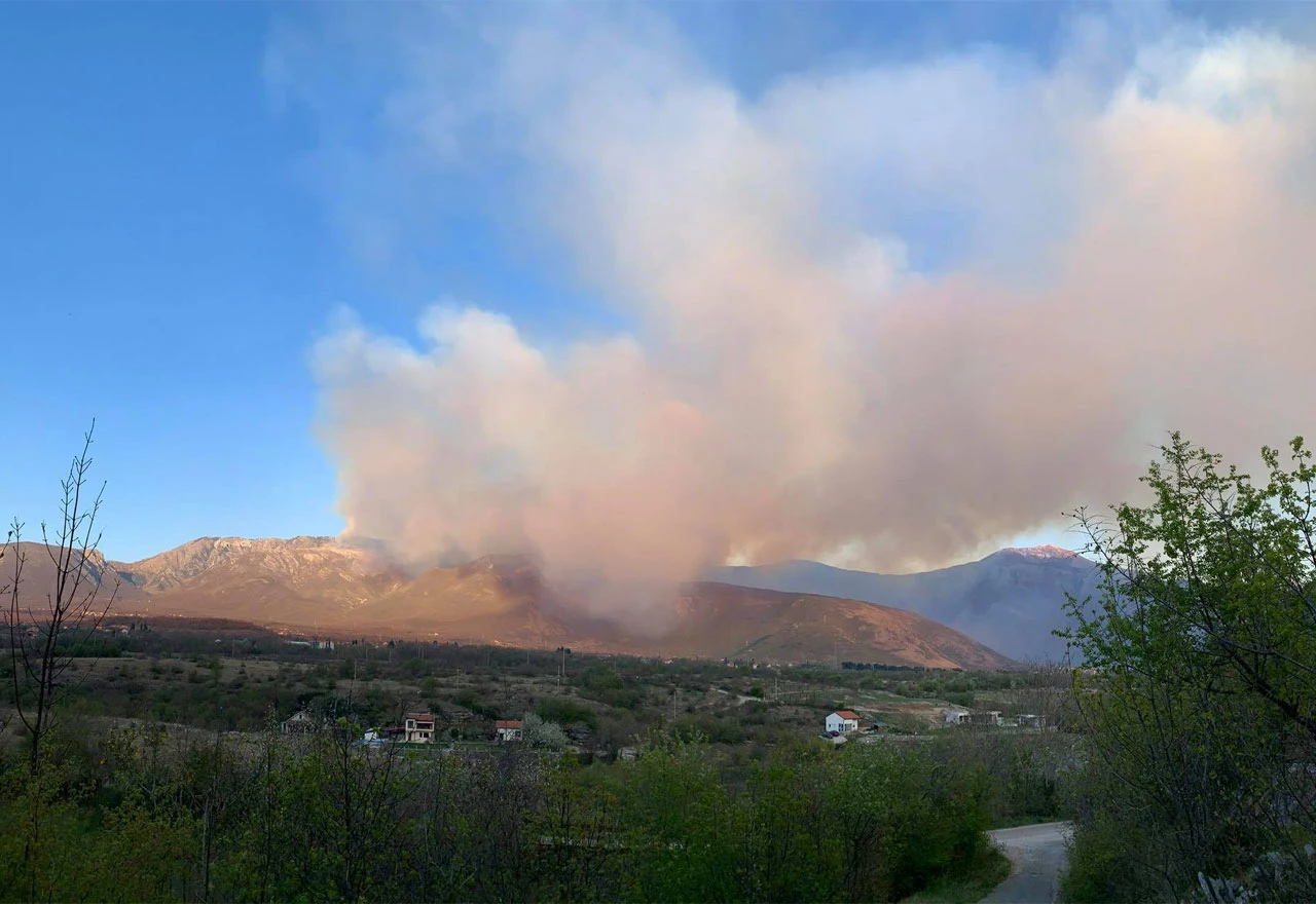 Stožer Civilne zaštite priključio se gašenju požara sjeverno od Mostara