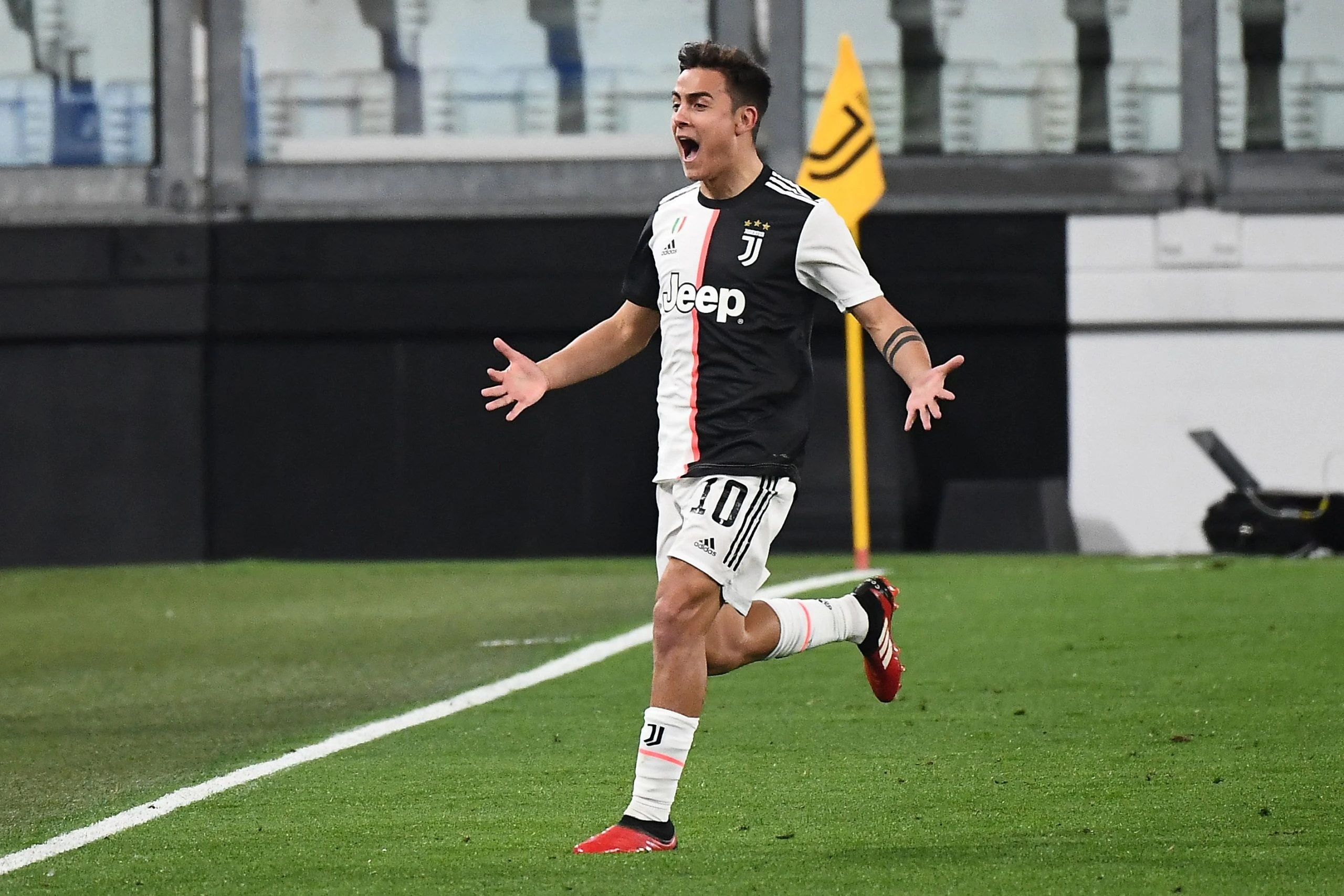 Derby d'Italia pripao Juventusu: Ramsey i Dybala vratili Staru damu na vrh