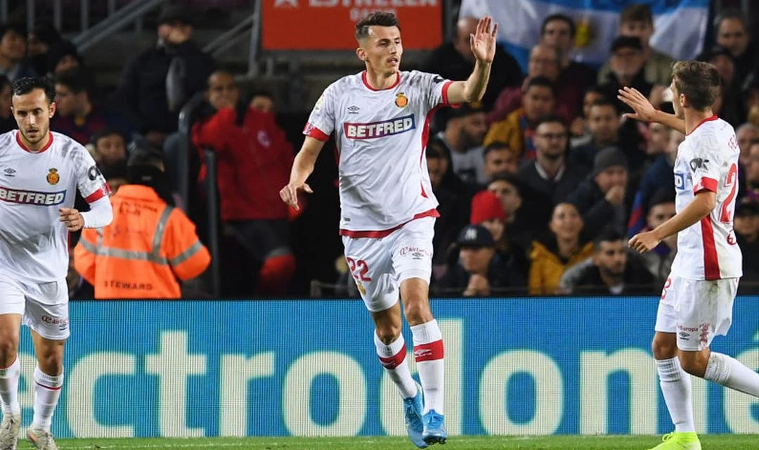 Budimir: Trener mi je potvrdio da ga je Barcelona zvala zbog mene