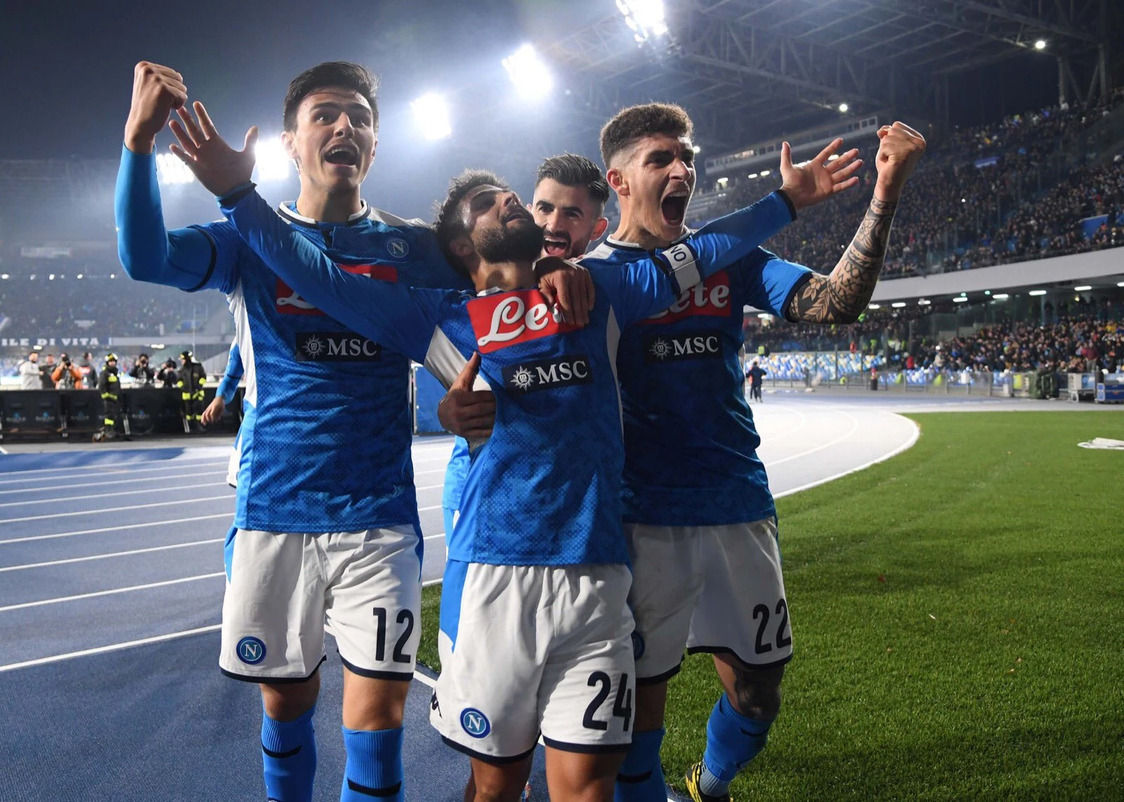 Napoli srušio Juventus, rimski derbi bez pobjednika