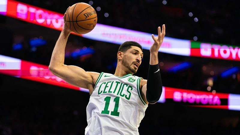 Enes Kanter će nakon više od godinu dana ponovno zaigrati izvan SAD-a