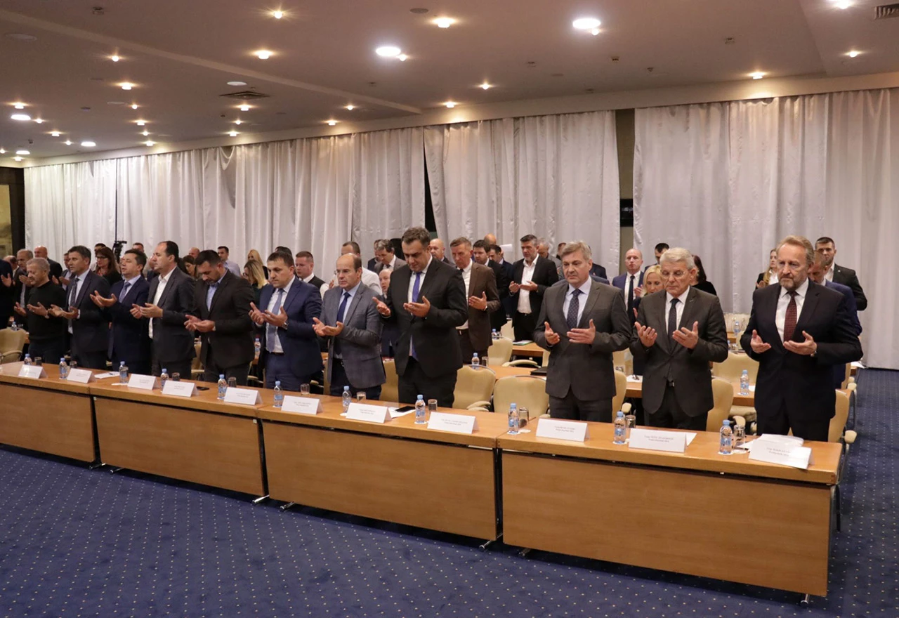 SDA traži poseban zakon za Mostar i rotaciju na čelu grada