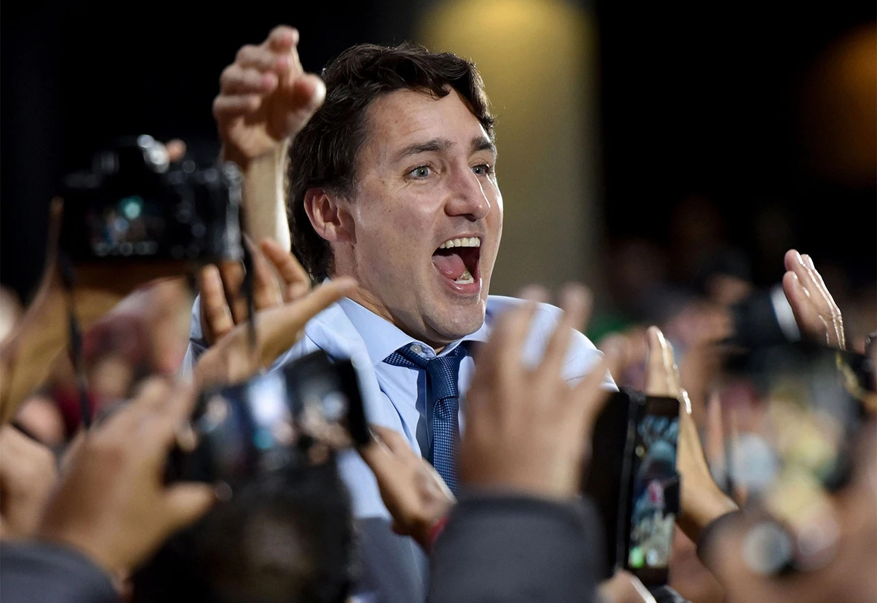 Justin Trudeau i njegovi liberali ostat će na vlasti