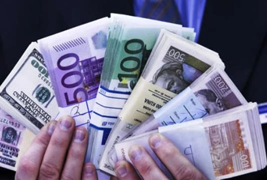 Prosječna plaća u susjeda 866 eura