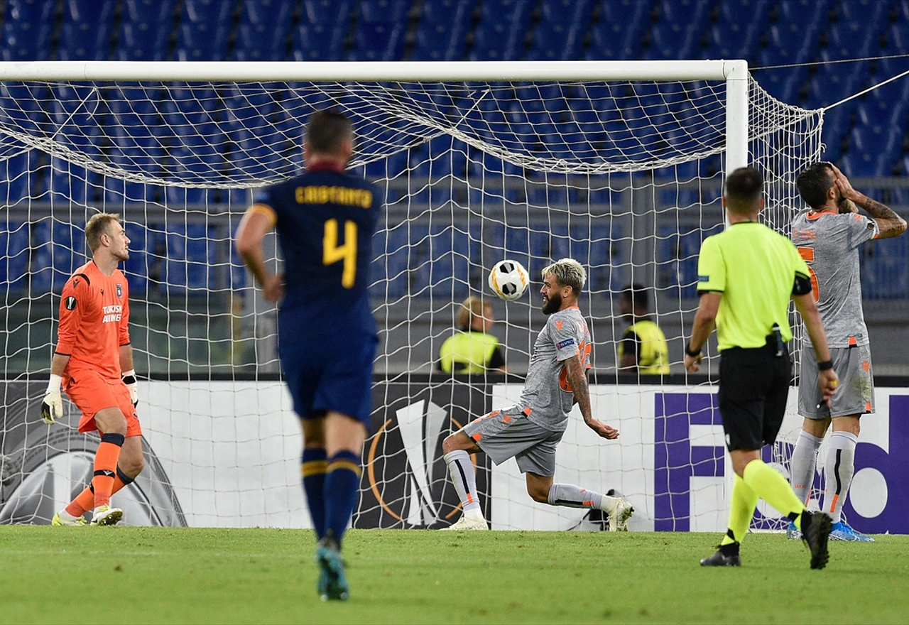Europska liga: Pobjeda Rome protiv Bašakšehira, Džeko strijelac