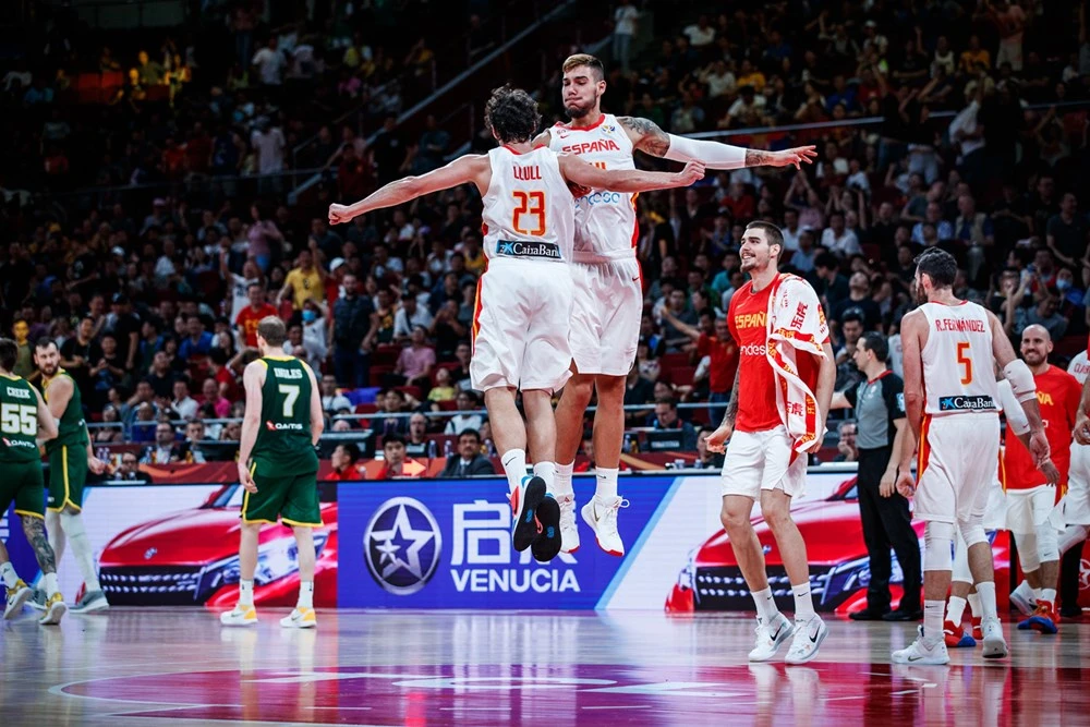 Španjolska nakon dva produžetka slomila Australiju i otišla u finale