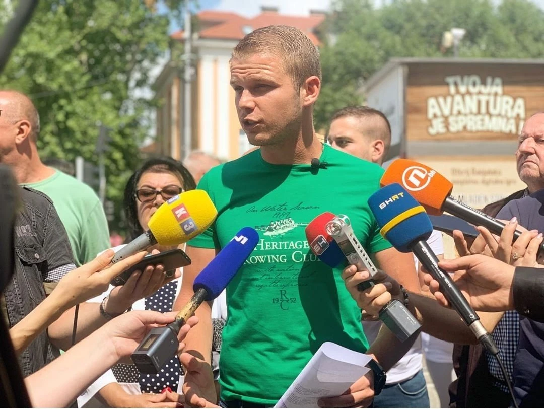 Sekretar na odmoru, nema tko potpisati peticiju