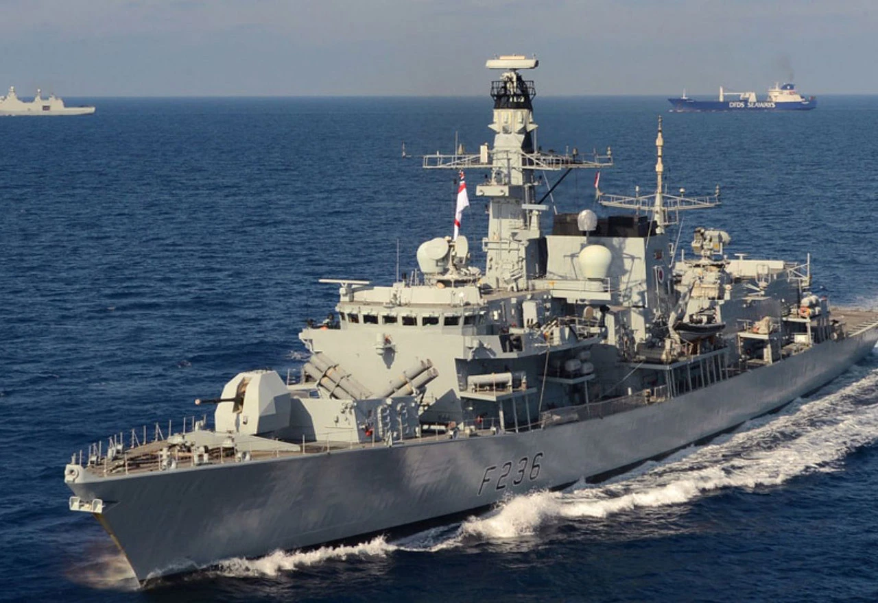 Iranci pokušali Britancima oteti tanker kao osvetu za brod koji je Britanija njima zaplijenila?!