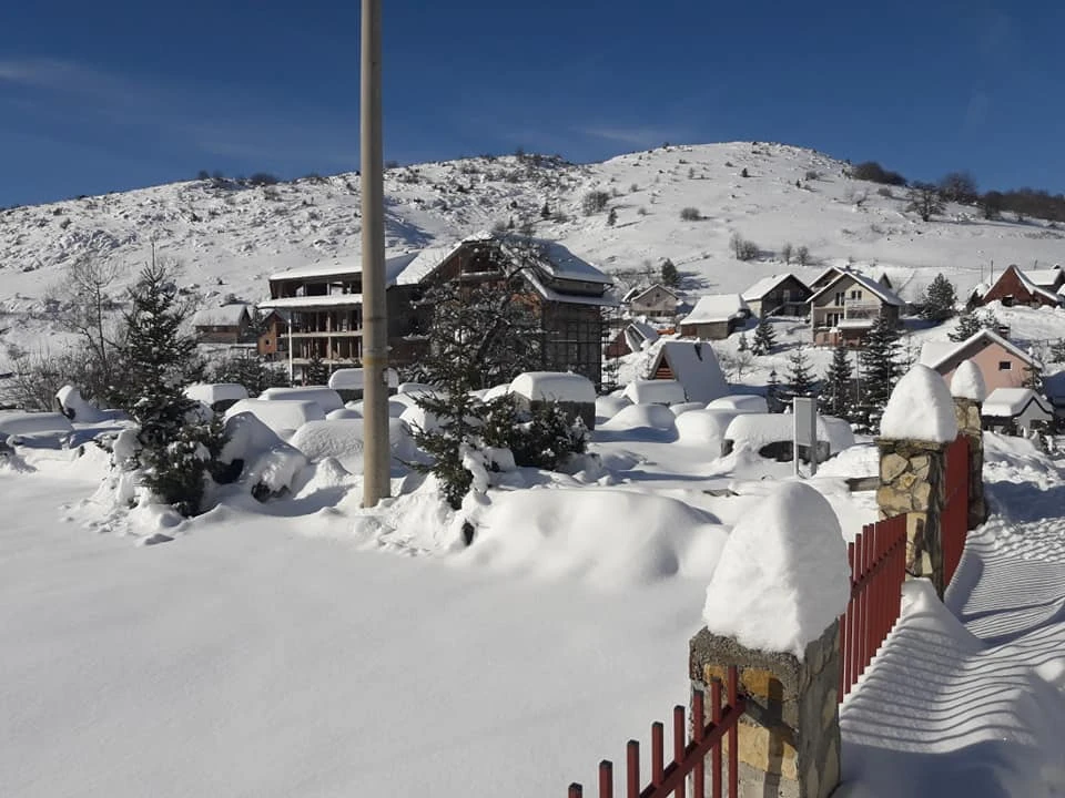 Na Bjelašnici visina snijega 72 cm