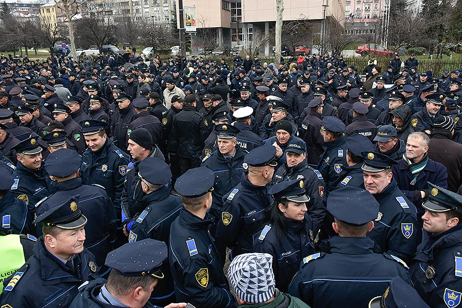 Policajci će na ulice