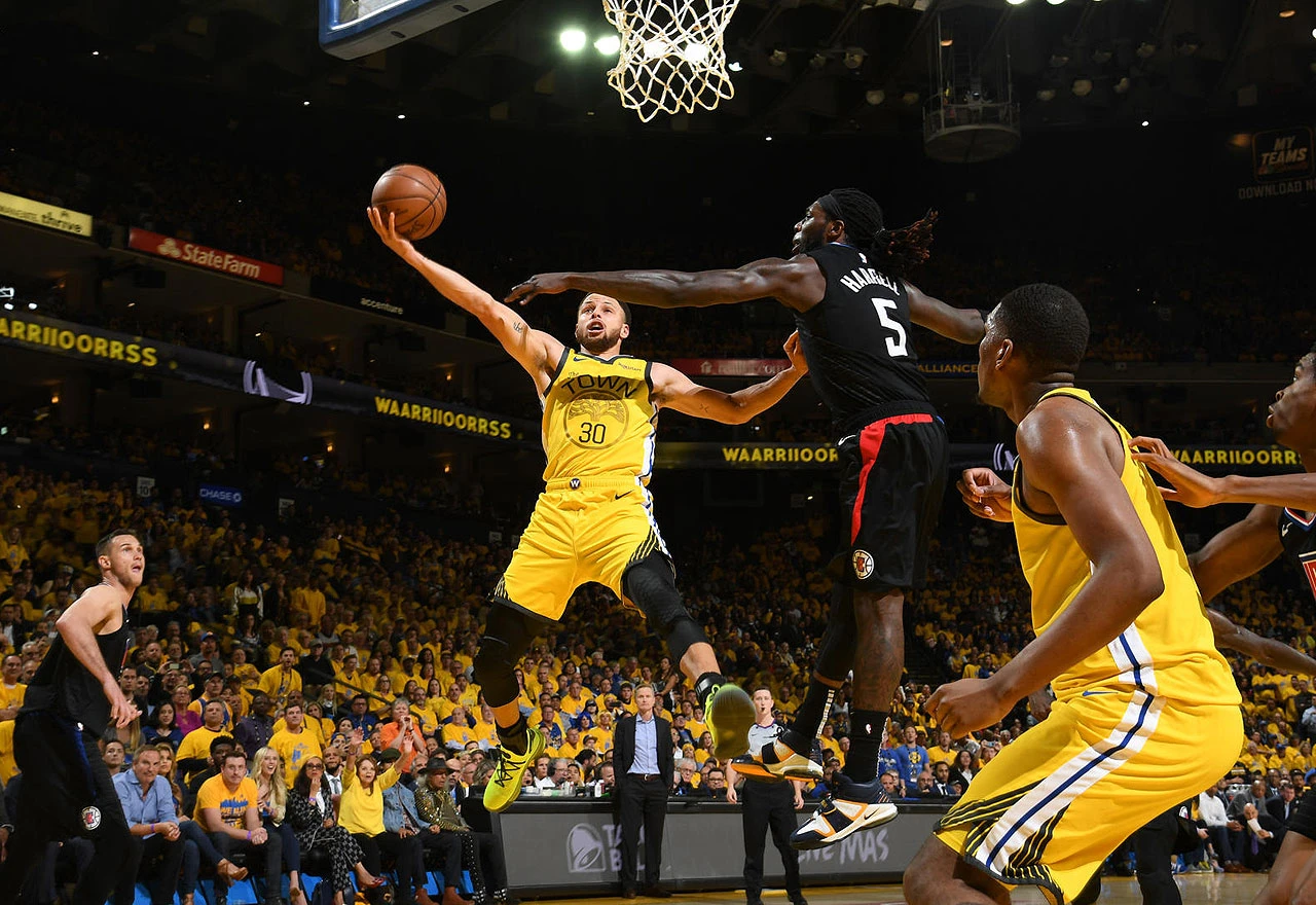 Clippersi nadoknadili 31 koš zaostatka i šokirali Golden State