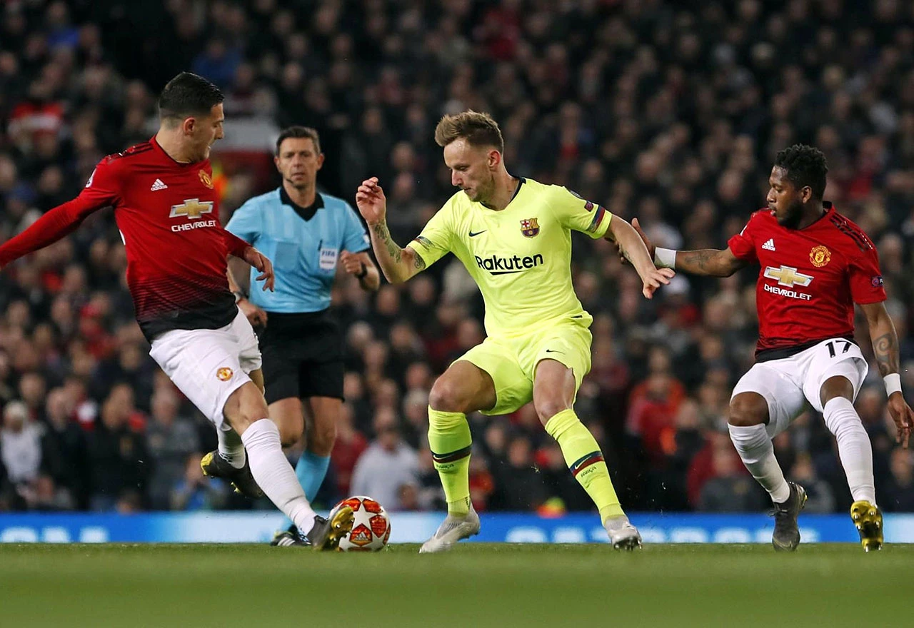 Rakitić: Ponosan sam što me povezuju s velikim momčadima