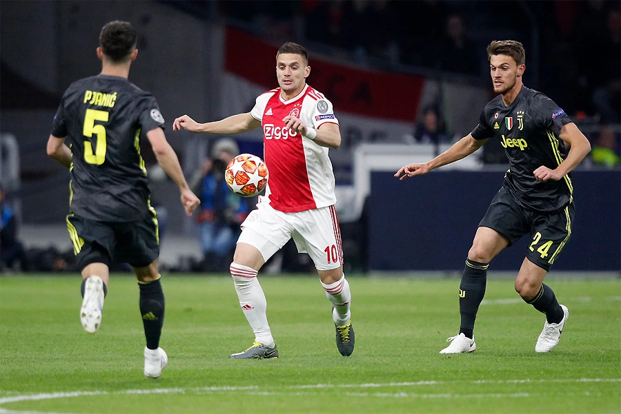 Barcelona slavila u Manchesteru, bez pobjednika u Amsterdamu