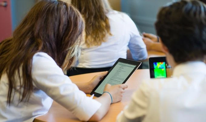 Djeca školske tablete koristila za gledanje pornografije