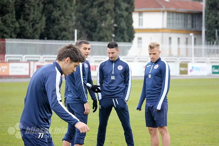 Zrinjski krpi rupe pred Koševom