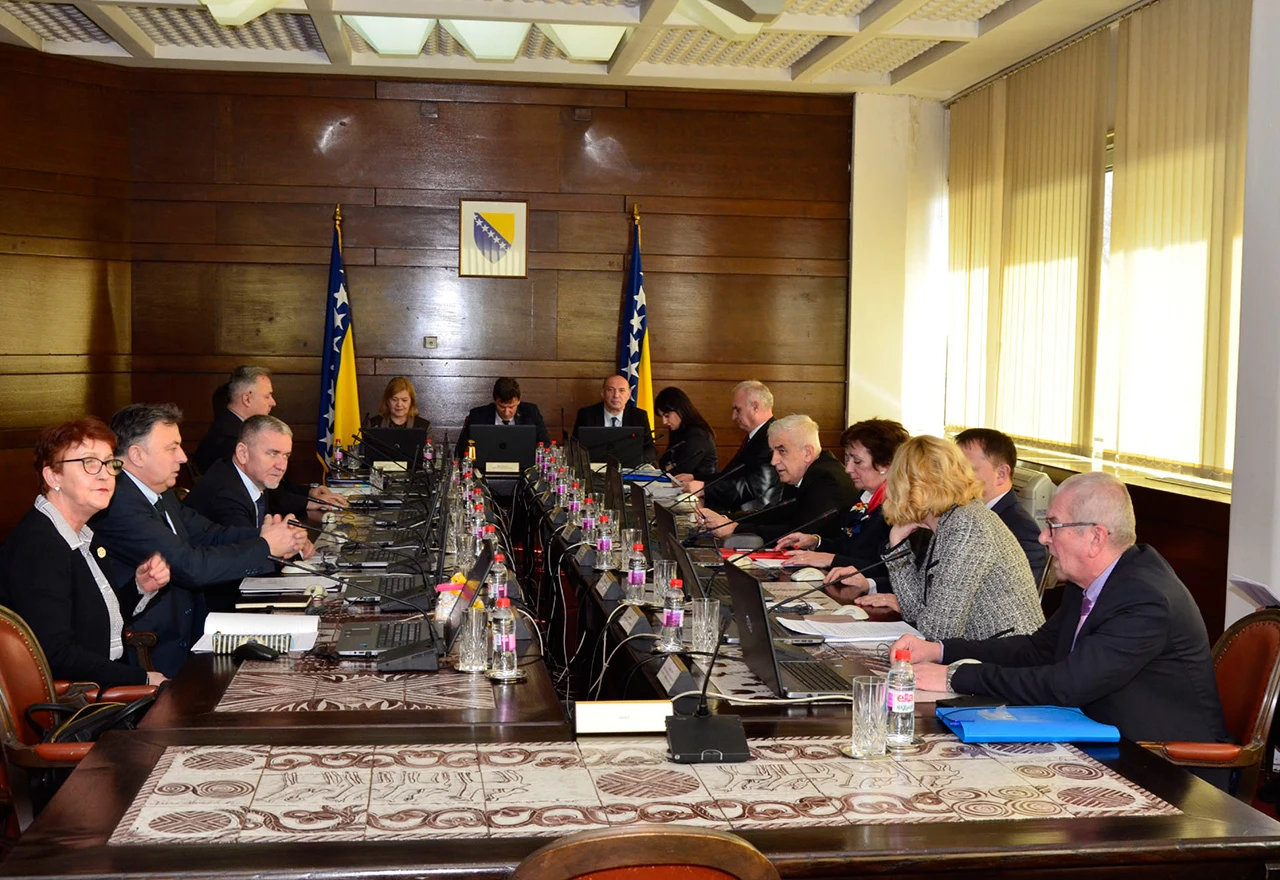 Krajem 2018. smanjen ukupan dug FBiH za 229,44 milijuna KM