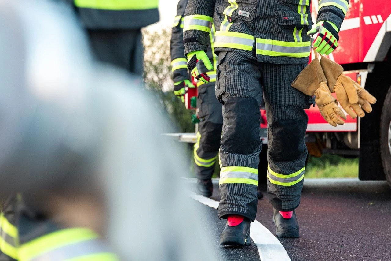 Vatrogasci u akciji: Četri požara, mačka na krovu