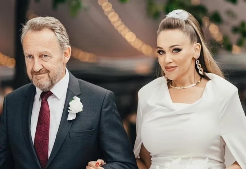 Prometna nesreća u Stocu: Jasmina Izetbegović oštetila parkirane automobile
