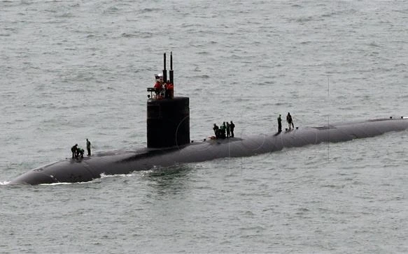  Nakon ruskih, na Kubu stigli američki i kanadski ratni brodovi