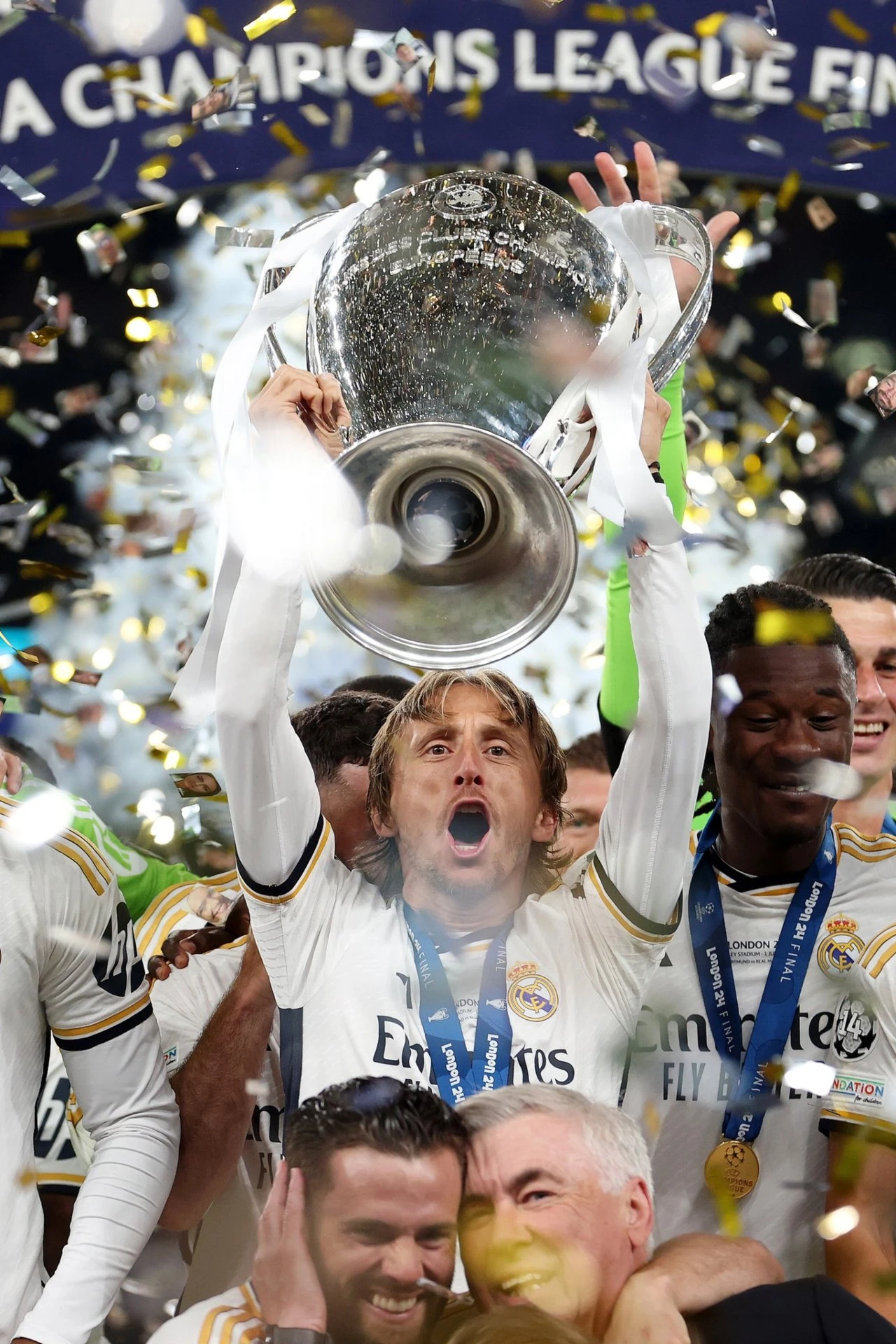 Perez potvrdio: Modrić će igrati još jednu sezonu u dresu Reala 