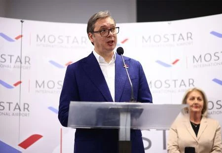 Vučić: Prljava igra da se Srbiji zapuše usta, znat ćemo tko su nam prijatelji