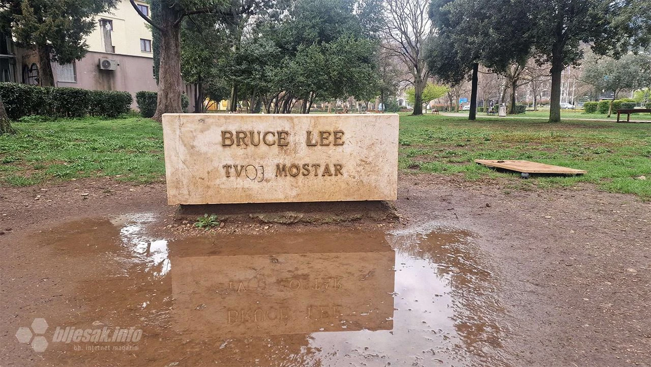 Odsijecanje glave u Mostaru