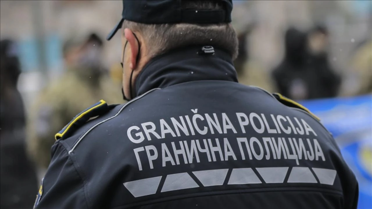 Na graničnim prijelazima otkriveno deset osoba koje su potraživali Interpol, sudovi i policija
