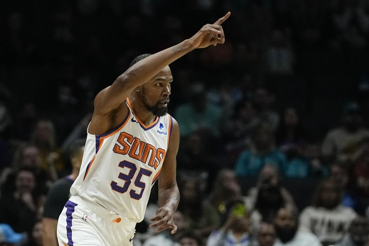 VIDEO I Giannis nije mogao zaustaviti Duranta, Dončić i Irving zajedno 71 poen 
