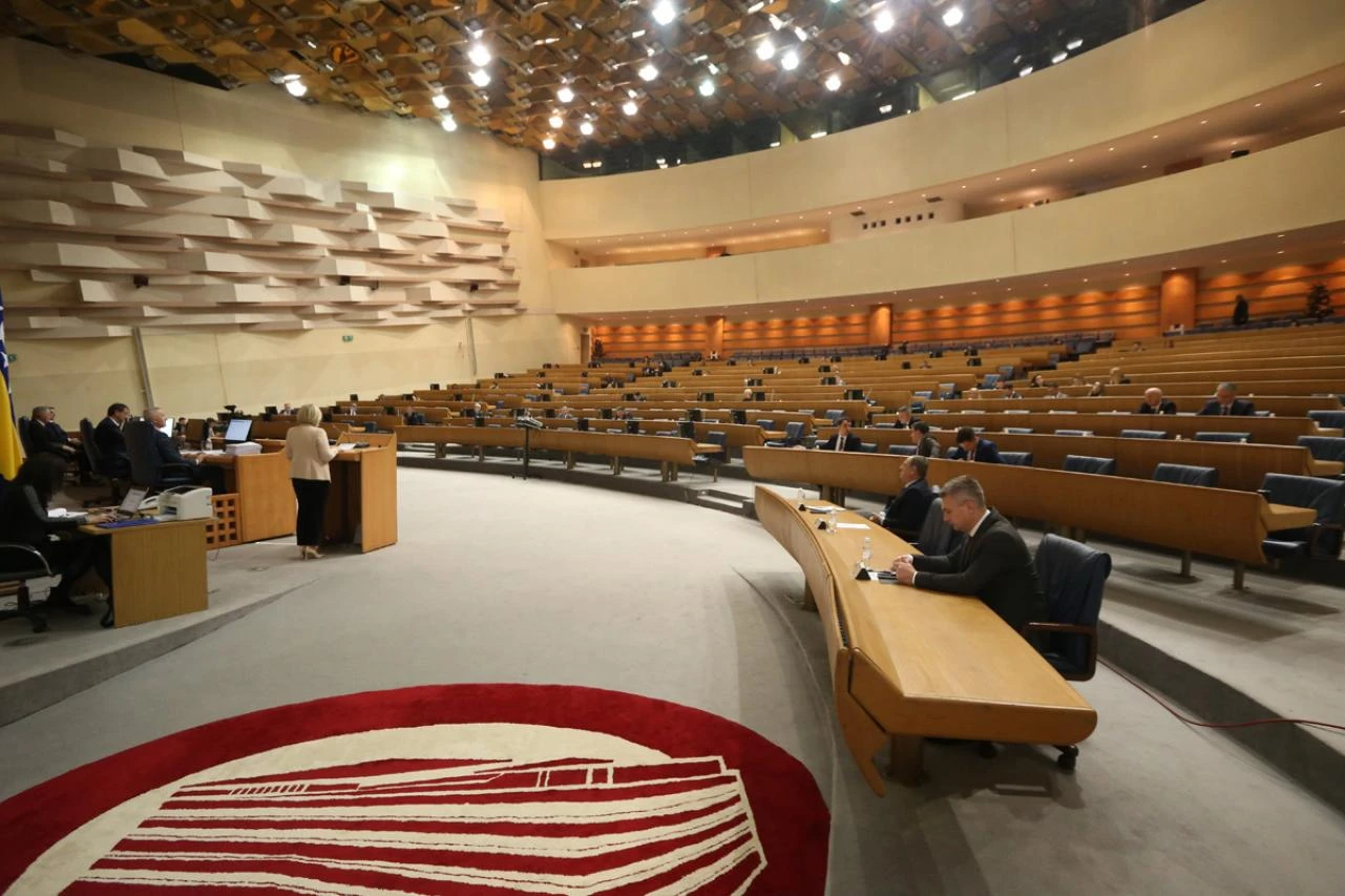 Usvojen prijedlog izmjena i dopuna Zakona o VSTV-u